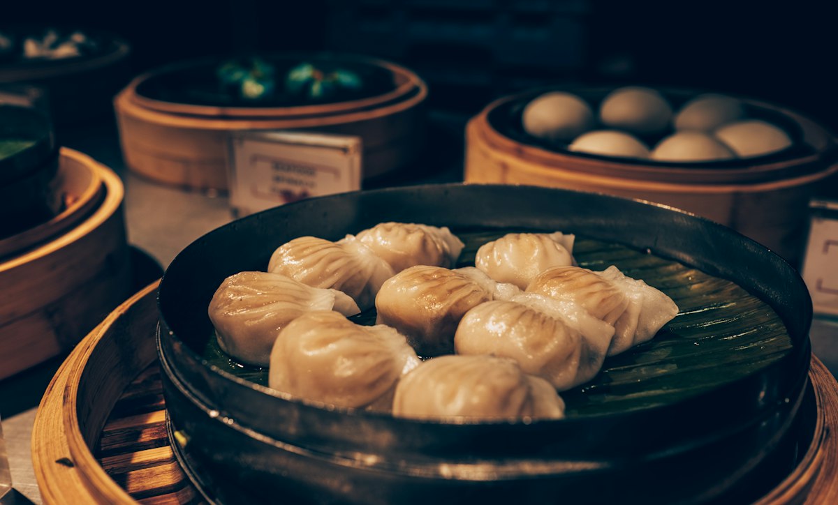 上海本帮菜老字号探店攻略：招牌菜怎么点、去哪家吃